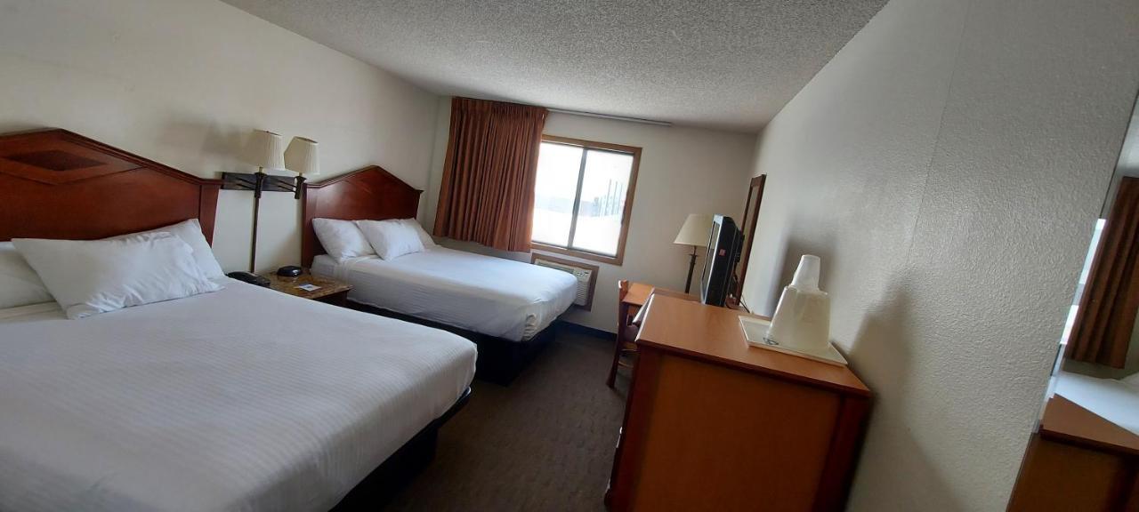 Days Inn By Wyndham Willmar Экстерьер фото