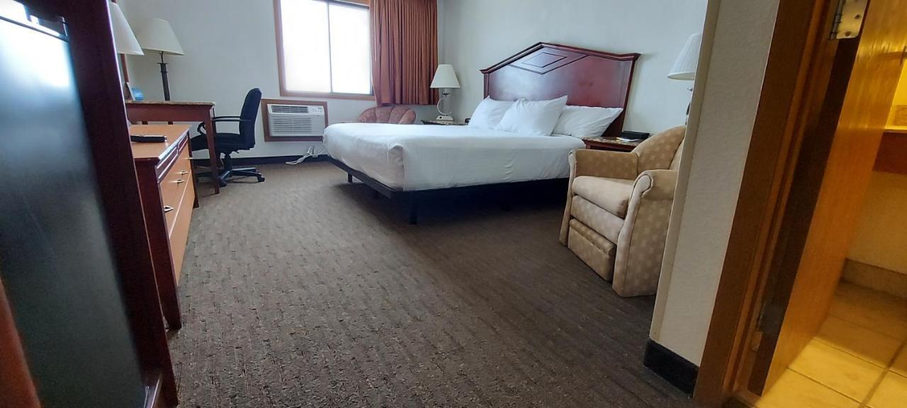 Days Inn By Wyndham Willmar Экстерьер фото