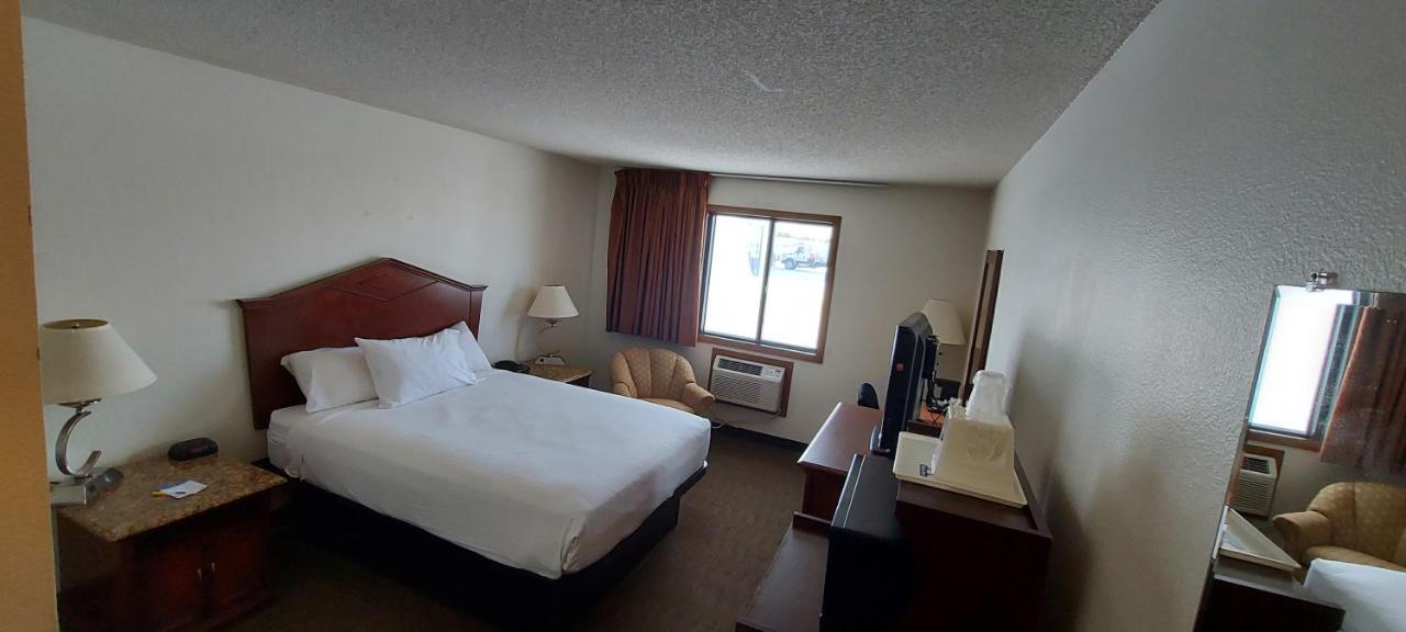 Days Inn By Wyndham Willmar Экстерьер фото