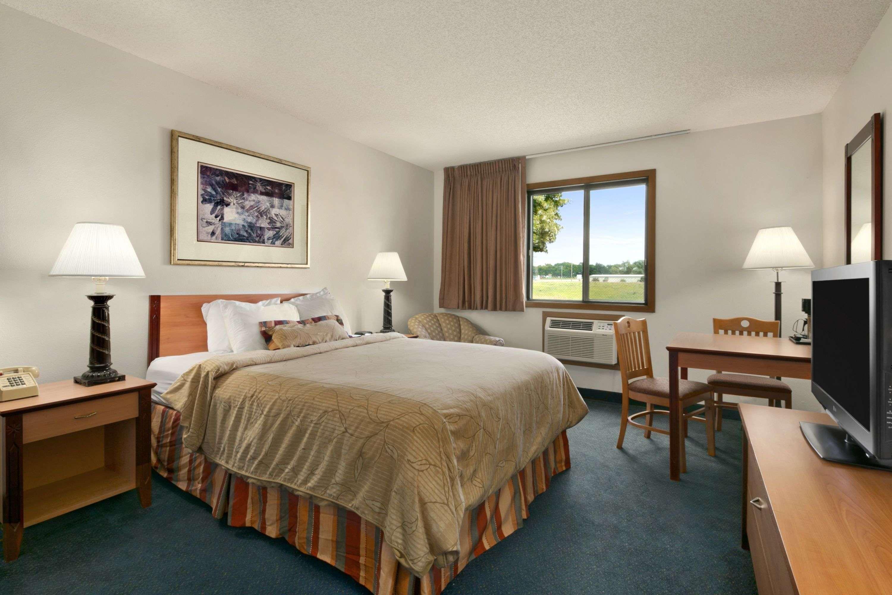 Days Inn By Wyndham Willmar Экстерьер фото