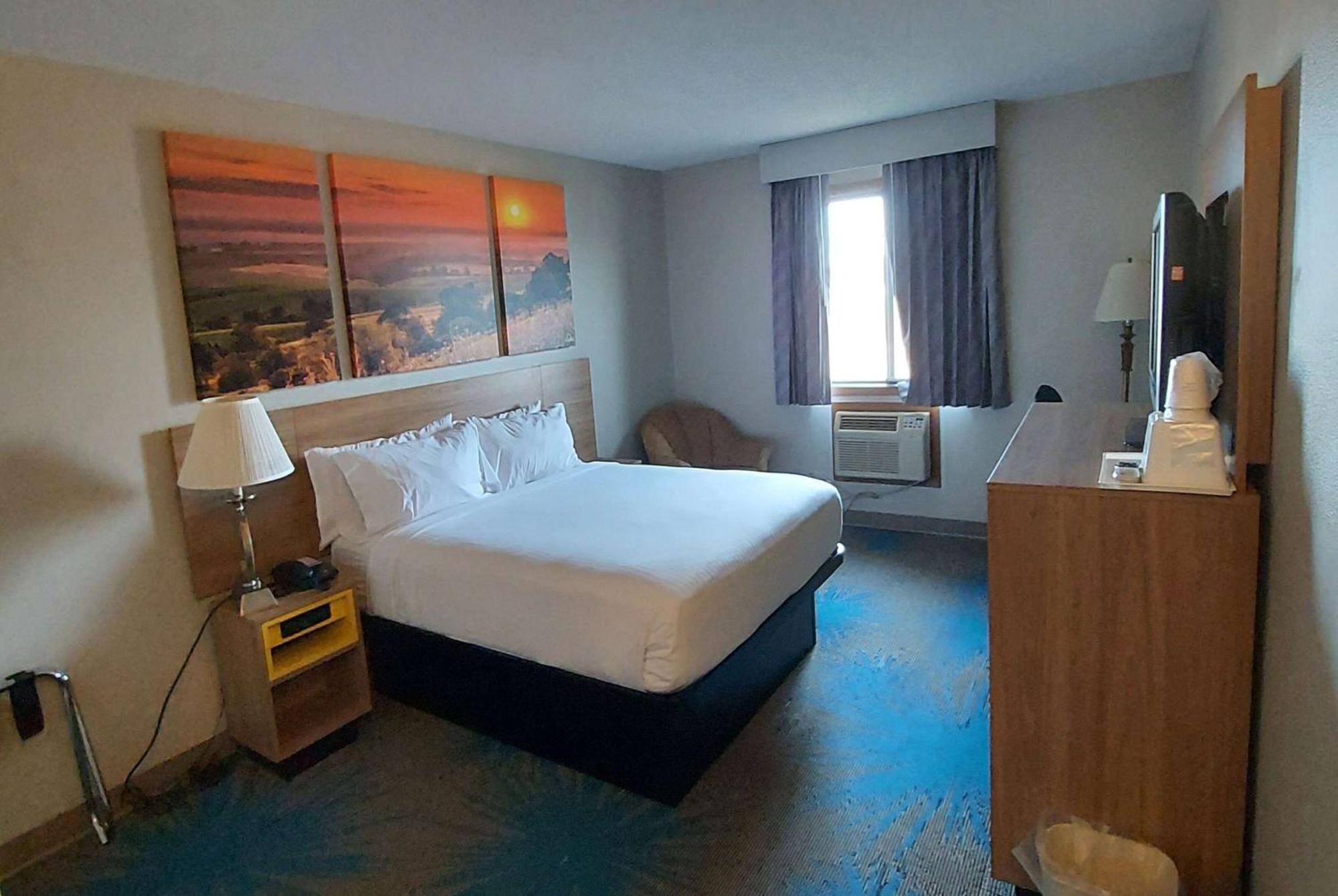 Days Inn By Wyndham Willmar Экстерьер фото