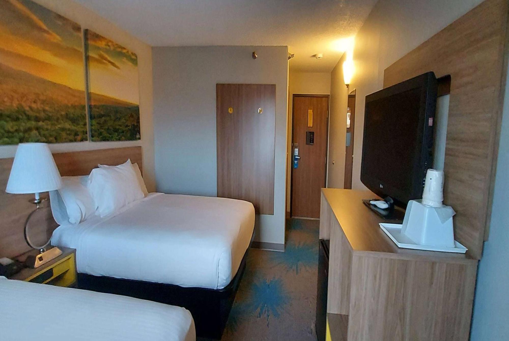 Days Inn By Wyndham Willmar Экстерьер фото