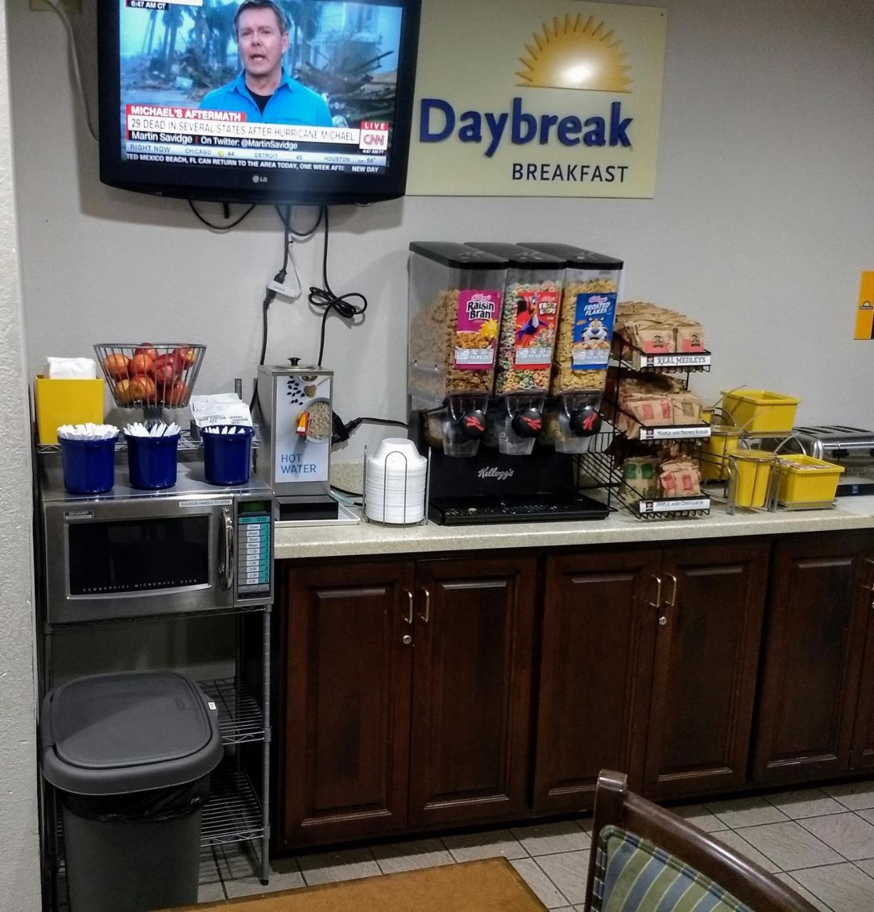 Days Inn By Wyndham Willmar Экстерьер фото